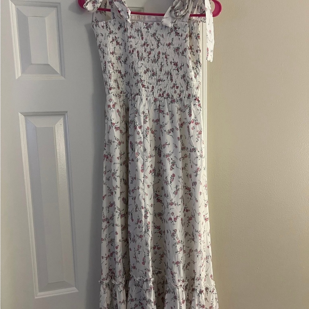 Floral White Maxi Dress